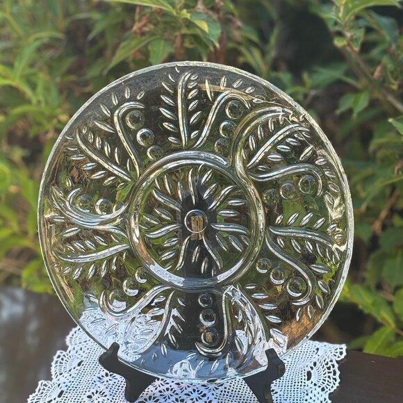 Vintage Federal Glass Clear Leaf Dot Pattern Divided Serving Charcuterie Plate - Picture 1 of 12